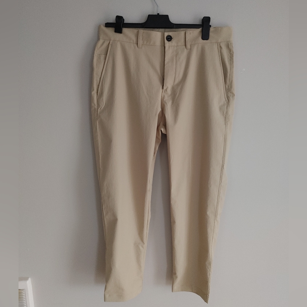 Men's Lululemon Relaxed Tapered Hiking Golfing Work Pants 33